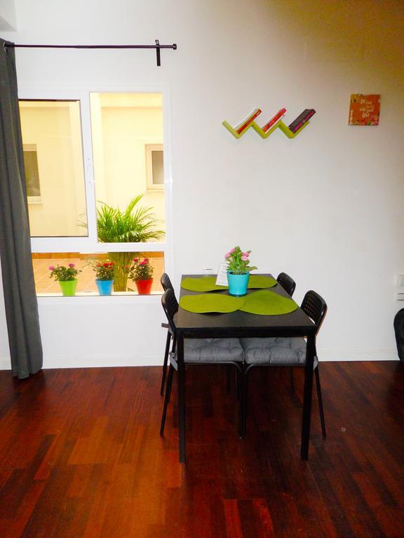 Enjoy Apart Centro Y Playa Victoria Малага Екстериор снимка