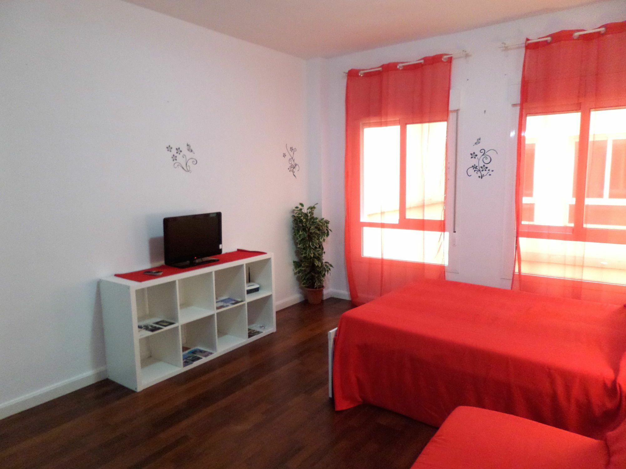 Enjoy Apart Centro Y Playa Victoria Малага Екстериор снимка